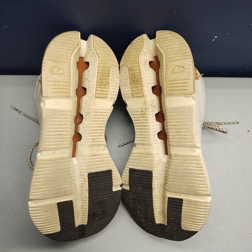 On Cloud Cloudtec Cloudnova Sneakers Womens US Si… - image 8